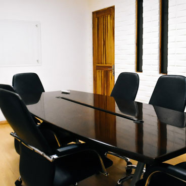clean meeting room in Kamloops